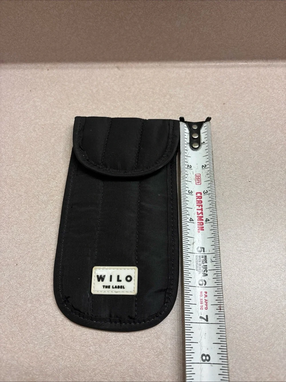 Wilo The Label Quilted Puffer Cosmetic Makeup Bag Pouch Wristlets & Glasses Case